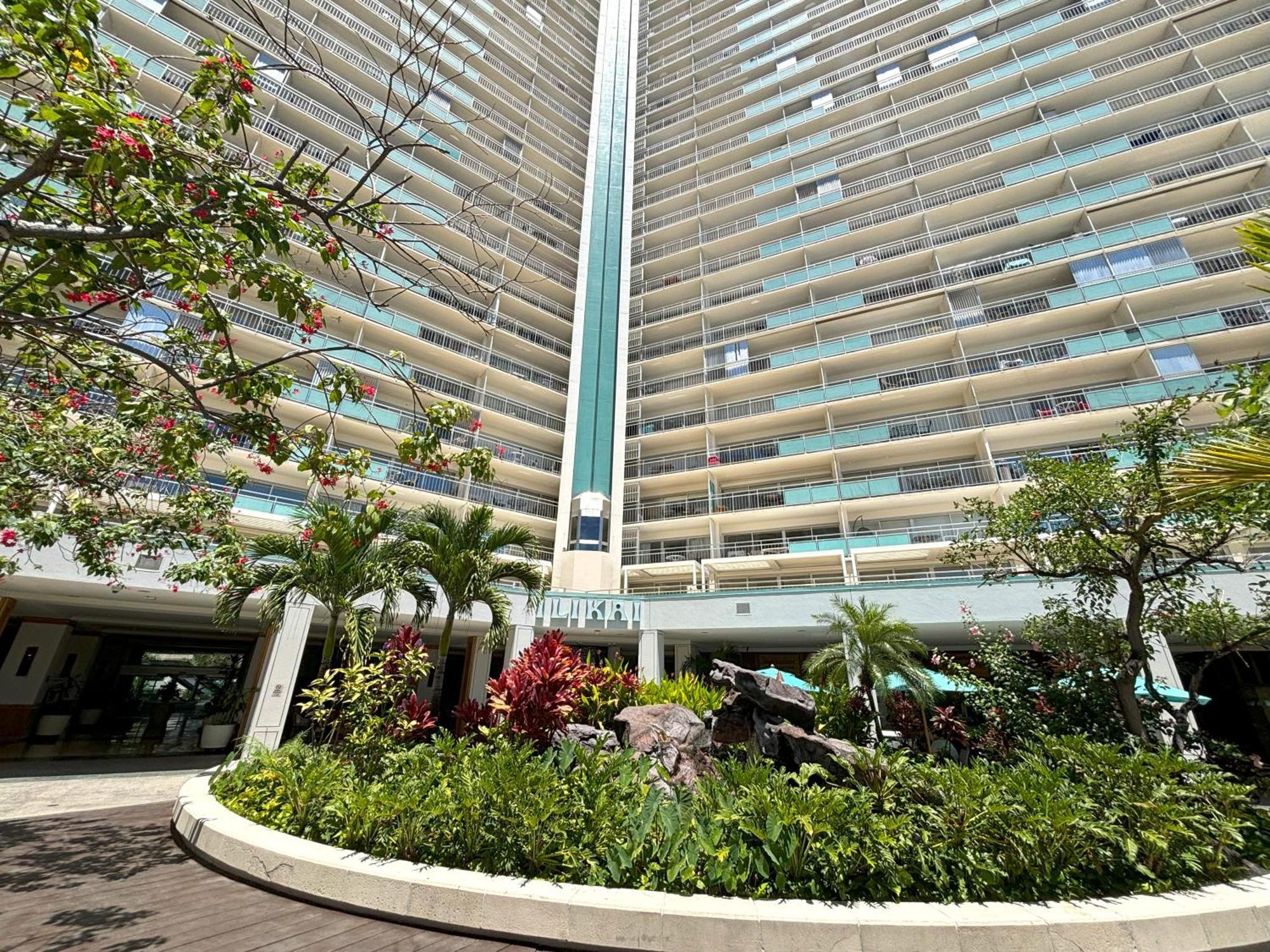 Ilikai Apt 302 - Spacious Studio With Stunning Ocean & Harbor Views Honolulu Exteriör bild
